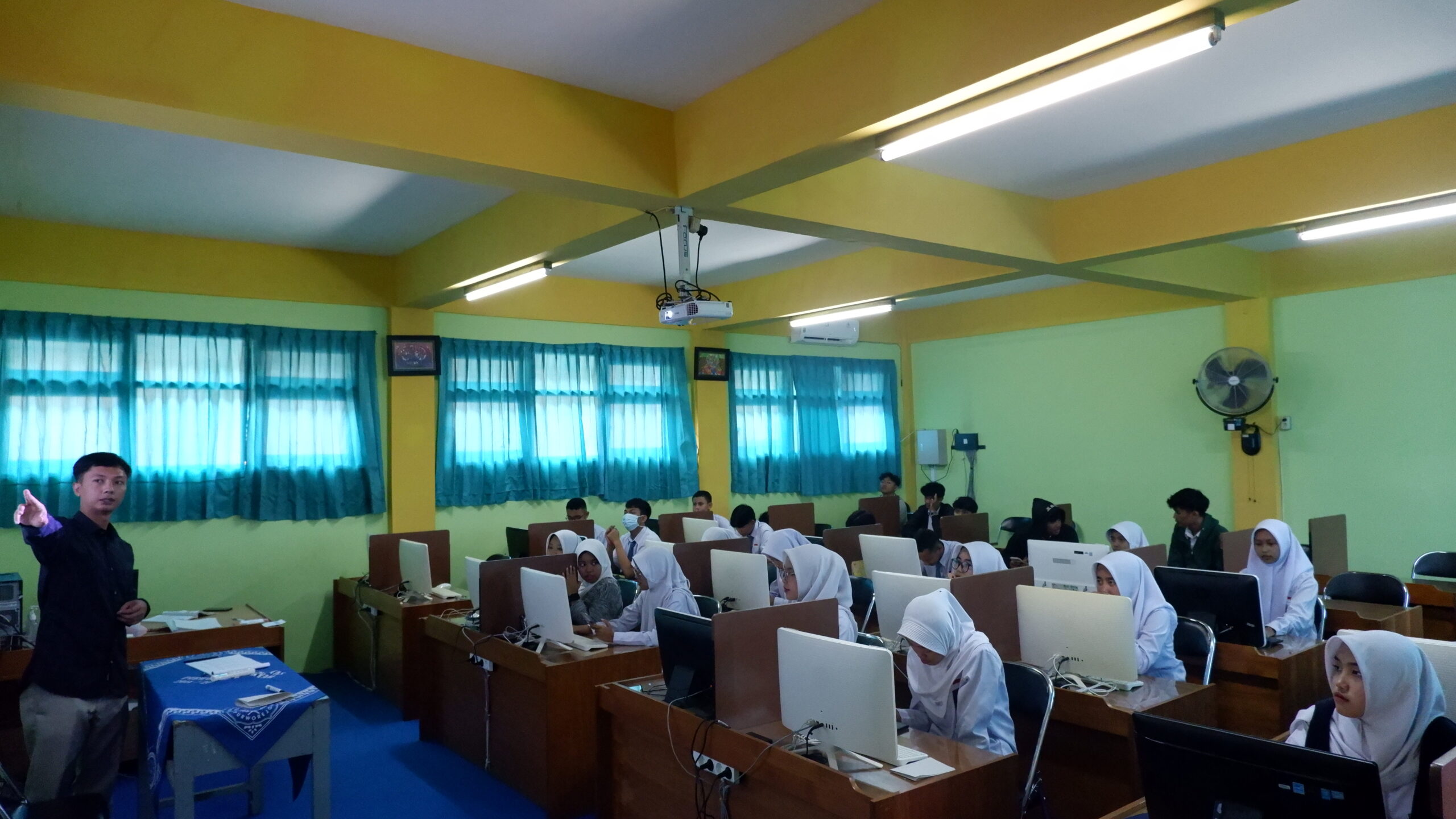 Lab Komputer